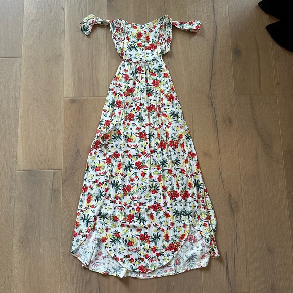 Lush Dresses & Skirts - Lush Maxi dress with side cutouts size small